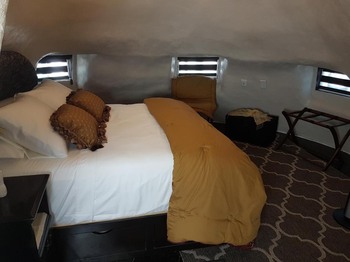 Hacienda Eco-domes Lodge *