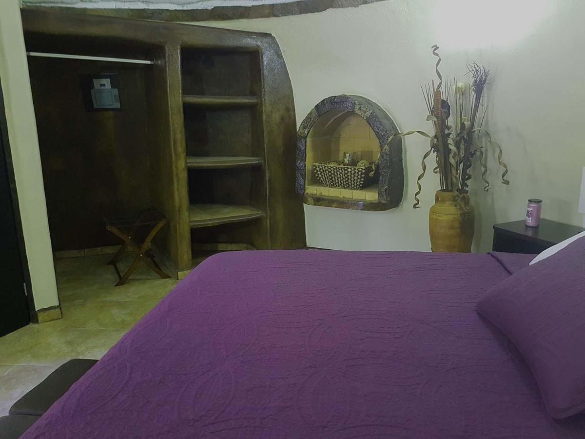 Hacienda Eco-domes